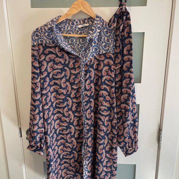ONLY - Long Sleeved Patterned Shirt Dress - Picture 2 of 4